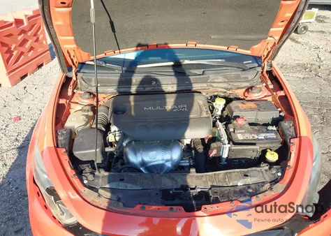 2015 Dodge Dart Sxt из США, поврежденный, VIN 1C3CDFBB9FD224697